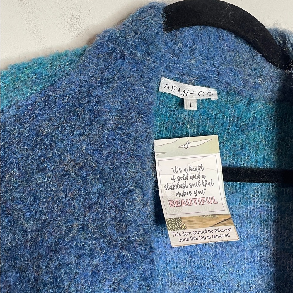 AEMI+CO | Women’s Blue Soft Fuzzy Ombre Longline Cardigan Size Large NWT - Picture 3 of 5